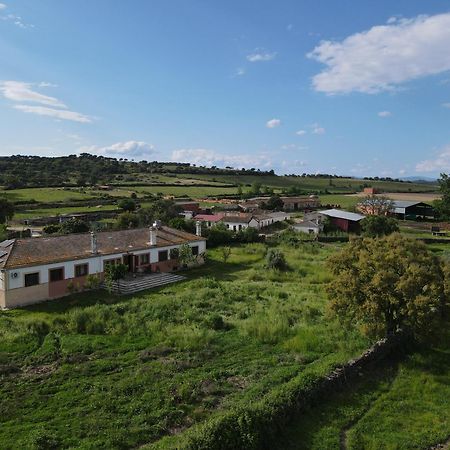 Casa Rural Finca San Bernardo 3 Estrellas Montehermoso エクステリア 写真